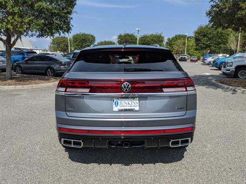 2025 Volkswagen Atlas Cross Sport 2.0T SEL Premium