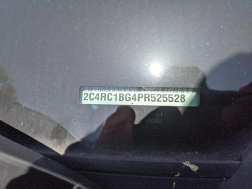 2023 Chrysler Pacifica Touring L