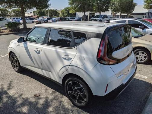 2024 Kia Soul EX