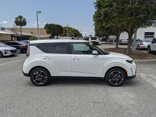2024 Kia Soul EX