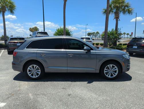 Gray 2018 Audi Q7 2.0T Premium Plus