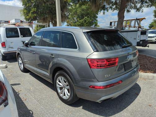 Gray 2018 Audi Q7 2.0T Premium Plus