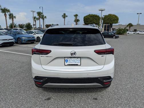 2023 Buick Envision Essence FWD