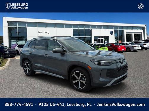 2025 Volkswagen Tiguan 2.0T SE