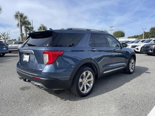 2020 Ford Explorer Platinum