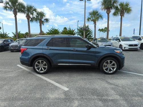 2020 Ford Explorer Platinum