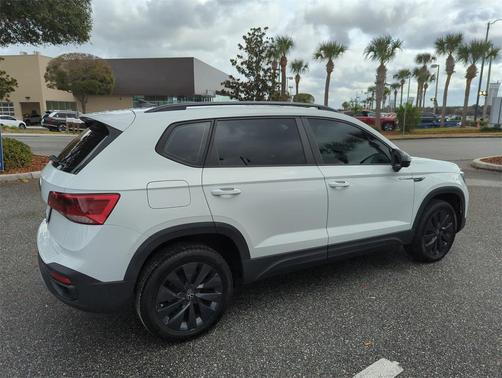 2022 Volkswagen Taos 1.5T S