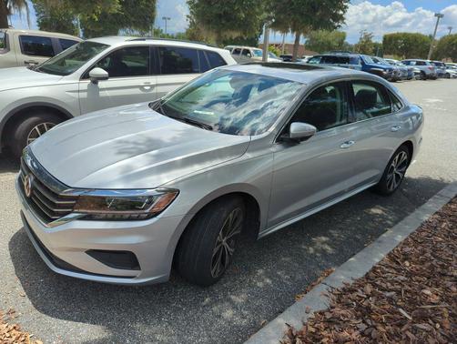Reflex Silver Metallic 2020 Volkswagen Passat 2.0T SE