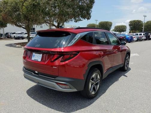 2025 Hyundai TUCSON SEL