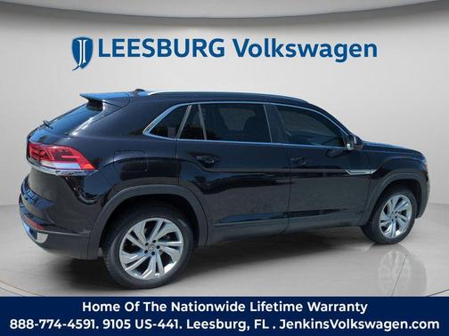 Deep Black Pearl 2021 Volkswagen Atlas Cross Sport 3.6L V6 SEL