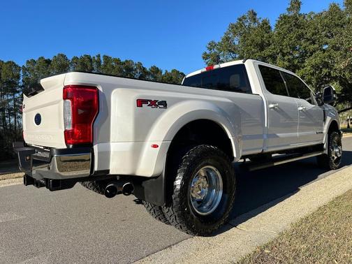 2017 Ford F-350 Lariat