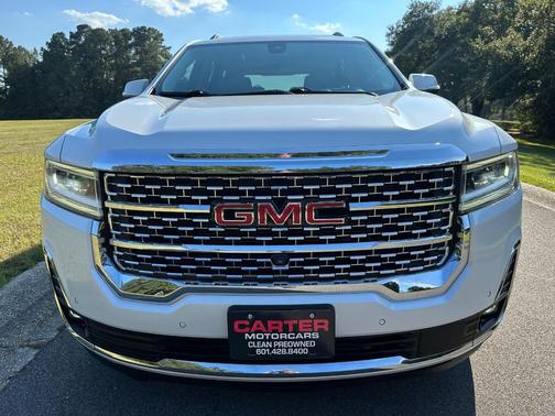 2022 GMC Acadia Denali