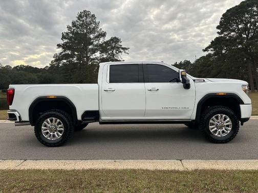2021 GMC Sierra 2500 Denali