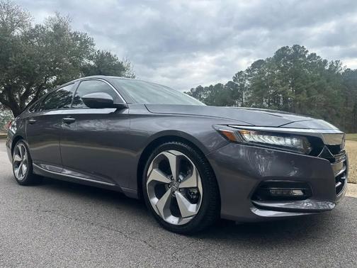 2018 Honda Accord Touring 2.0T