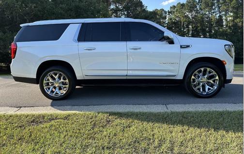 2024 GMC Yukon XL SLT