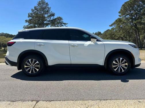 2024 INFINITI QX60 Pure