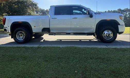 2022 GMC Sierra 3500 Denali