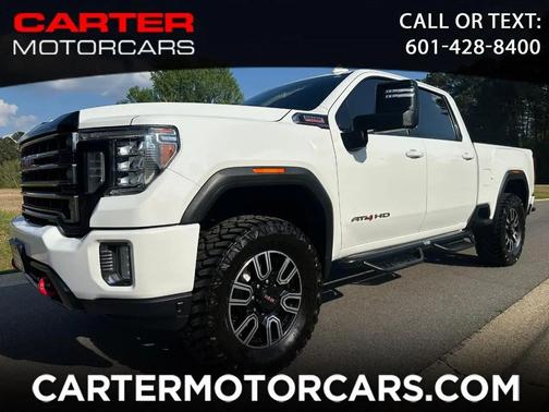 Summit White 2023 GMC Sierra 2500 AT4