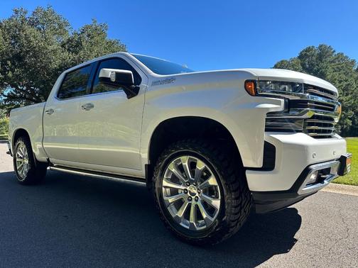 2022 Chevrolet Silverado 1500 High Country