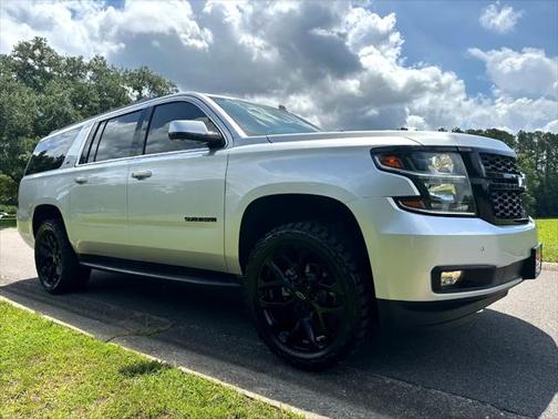 2019 Chevrolet Suburban LT