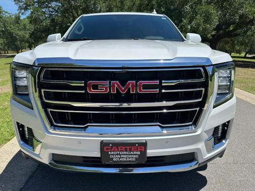 White Frost Tricoat 2024 GMC Yukon SLT