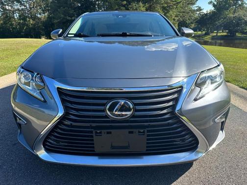 2017 Lexus ES 350 Base