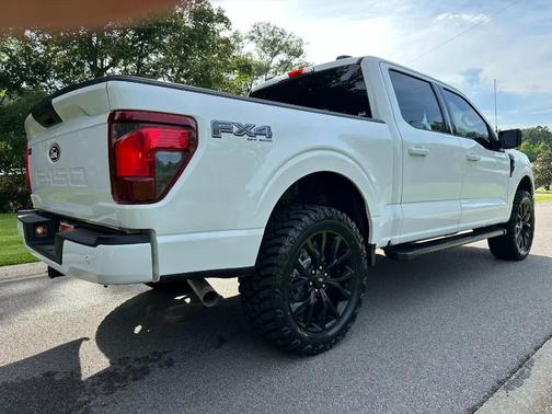 OXFORD WHITE 2025 Ford F-150 XLT