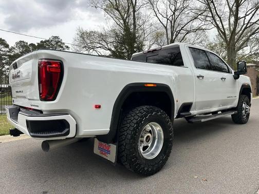 2022 GMC Sierra 3500 Denali