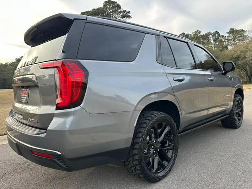 2021 GMC Yukon 4WD AT4