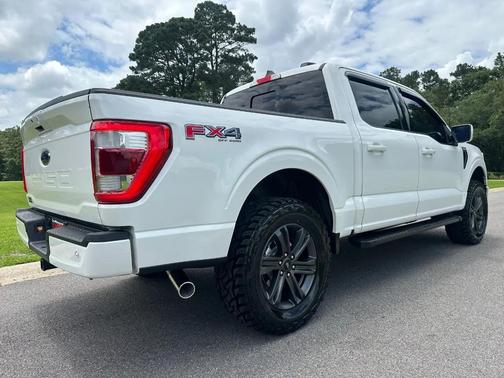 STAR WHITE METALLIC TRICOAT 2023 Ford F-150 Lariat