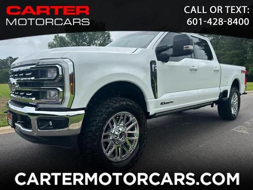 OXFORD WHITE 2025 Ford F-250 Lariat