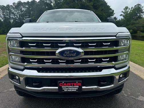 OXFORD WHITE 2025 Ford F-250 Lariat