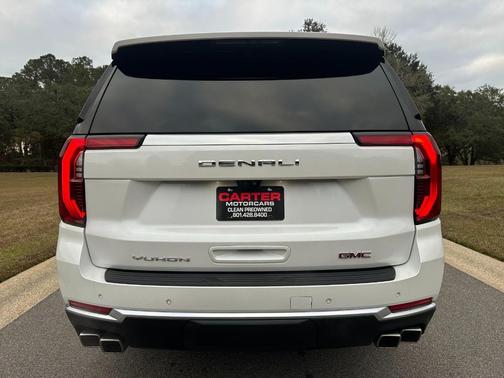 2025 GMC Yukon Denali