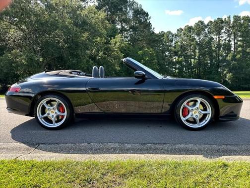 2002 Porsche 911 Carrera 4