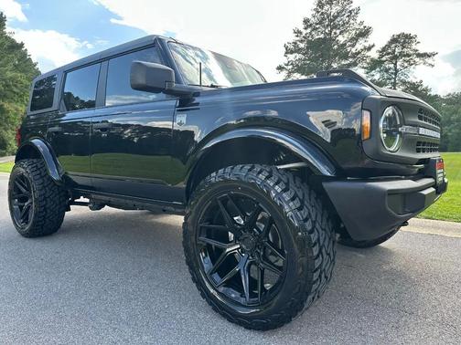 SHADOW BLACK 2025 Ford Bronco Big Bend