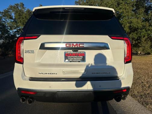 2023 GMC Yukon XL Denali