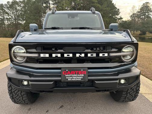 2024 Ford Bronco Outer Banks