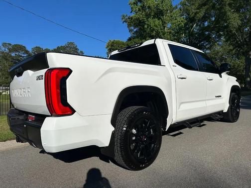 Ice Cap 2026 Toyota Tundra SR5