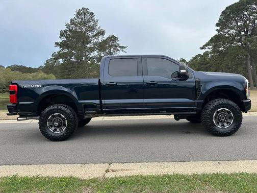 2024 Ford F-250 XLT