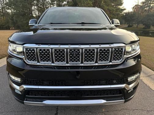 2023 Jeep Grand Wagoneer Series III 4x4