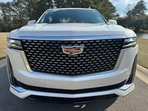2023 Cadillac Escalade ESV Premium Luxury