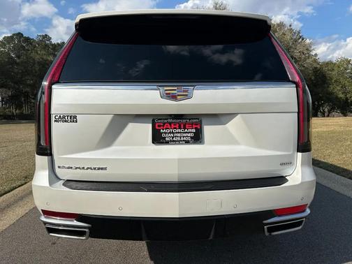 2023 Cadillac Escalade ESV Premium Luxury
