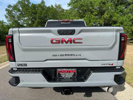 Thunderstorm Gray 2024 GMC Sierra 2500 AT4