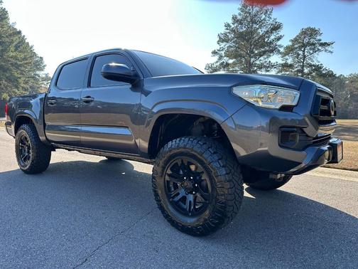2020 Toyota Tacoma SR