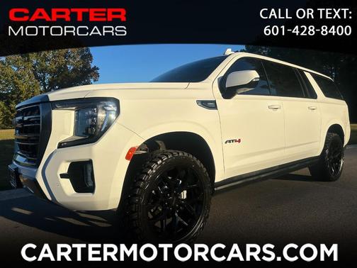 2022 GMC Yukon XL AT4