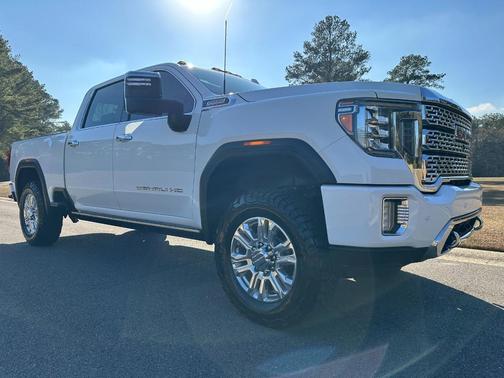 2023 GMC Sierra 2500 Denali