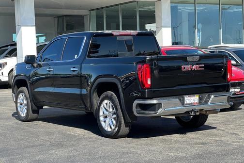 Onyx Black 2019 GMC Sierra 1500 SLT
