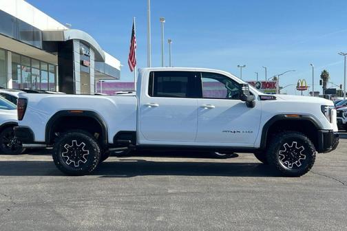 Summit White 2026 GMC Sierra 2500 AT4X