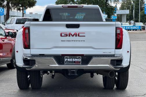 Summit White 2026 GMC Sierra 3500 SLE