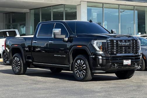Onyx Black 2024 GMC Sierra 2500 Denali Ultimate
